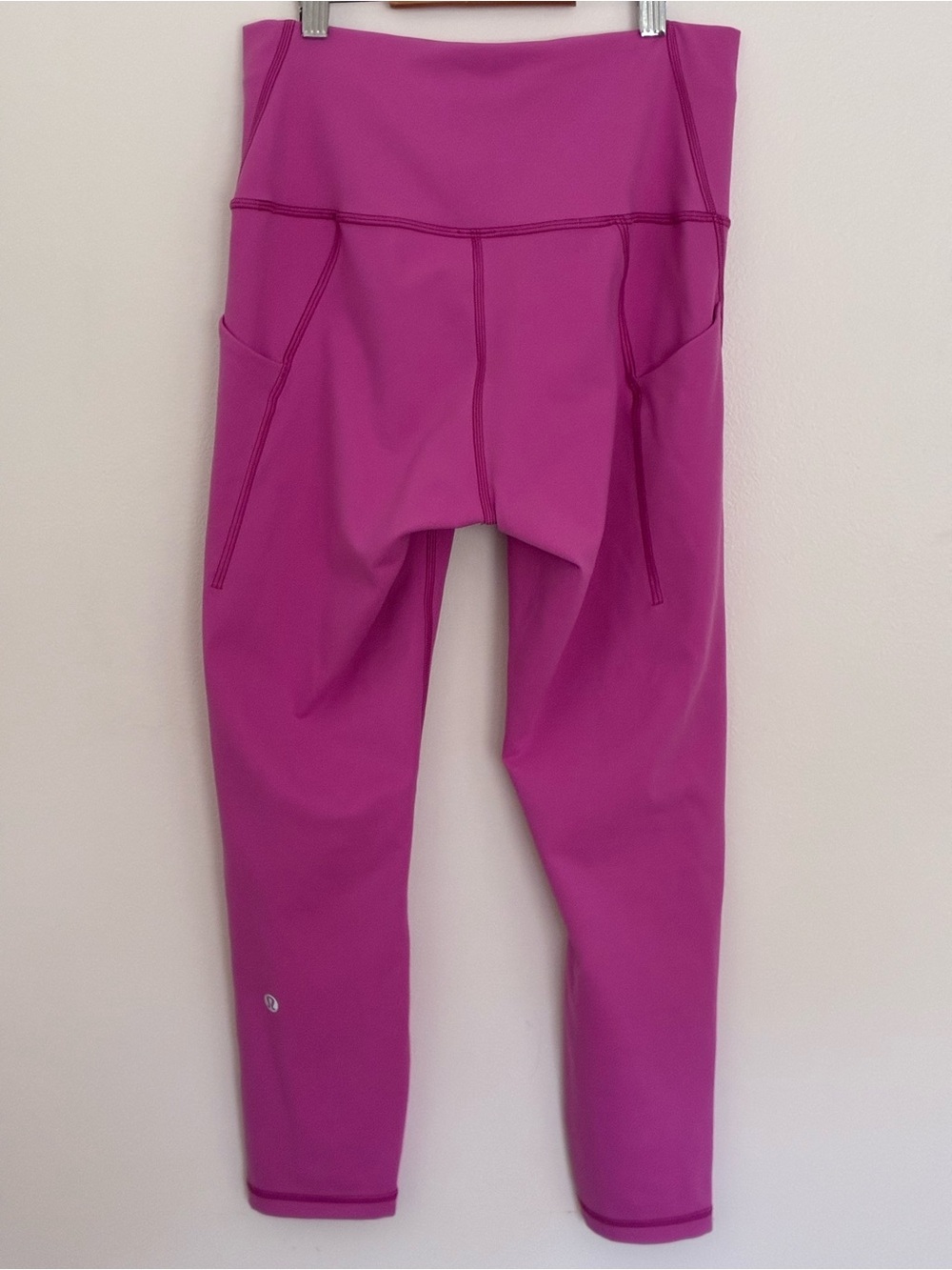 lululemon Wunder Train High Rise Crop - Picture 2 of 3